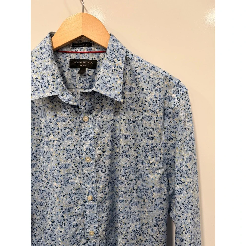 Banana Republic Mens Untucked Fit Non-Iron Floral Shirt Blue White Large L